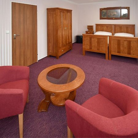 Hotel Sonata Hradec nad Moravici Esterno foto