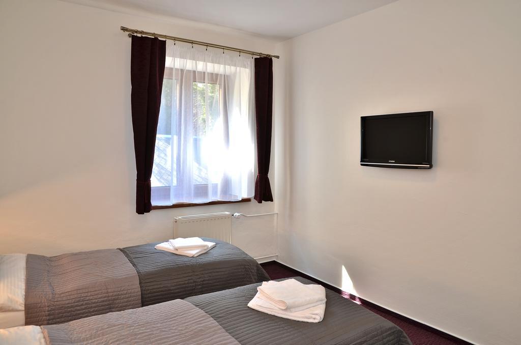 Hotel Sonata Hradec nad Moravici Esterno foto