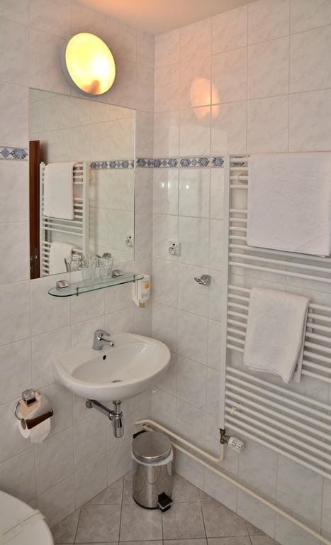 Hotel Sonata Hradec nad Moravici Esterno foto
