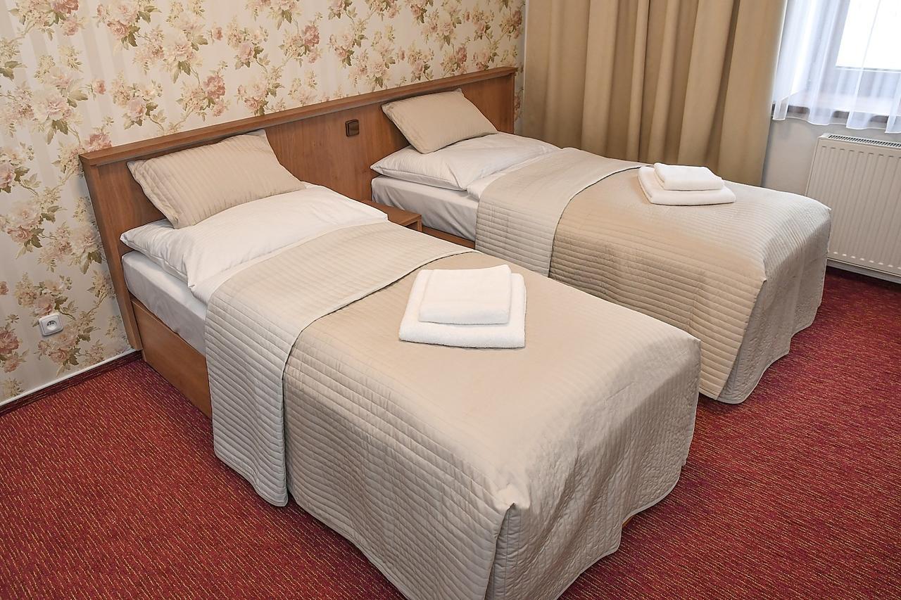 Hotel Sonata Hradec nad Moravici Esterno foto
